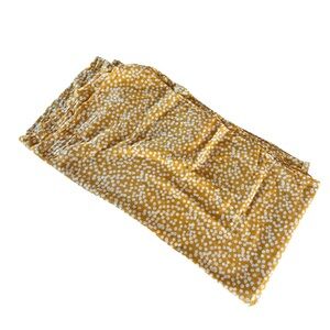 Les Essentiels de Monoprix Gorgeous Yellow Polka Dot Linen Paris Scarf Wrap